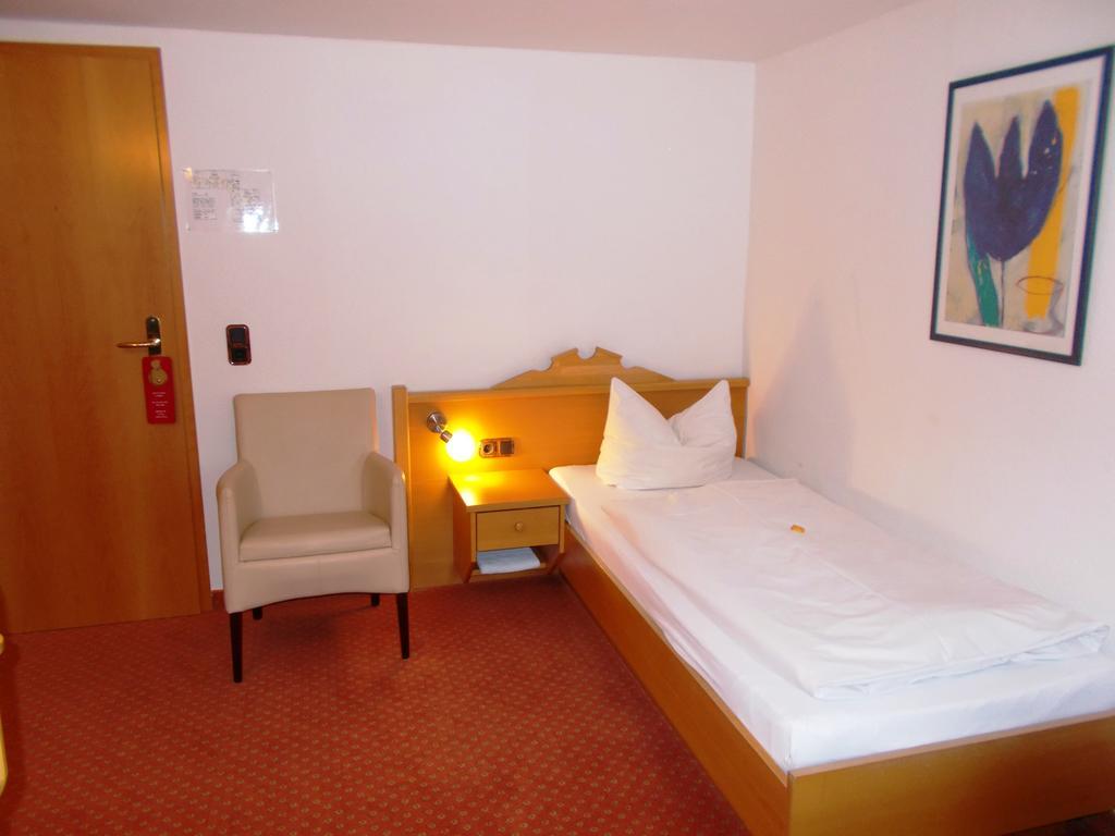 Monteurzimmer Thalfried Ruhla Bilik gambar
